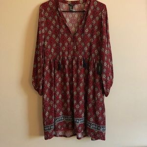 Boho printed dress w/ tassels 📿 F21